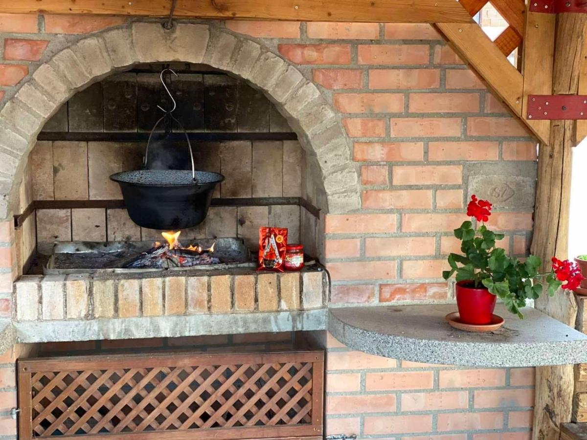 Mo Relax Vendeghaz Villa Morahalom Bagian luar foto